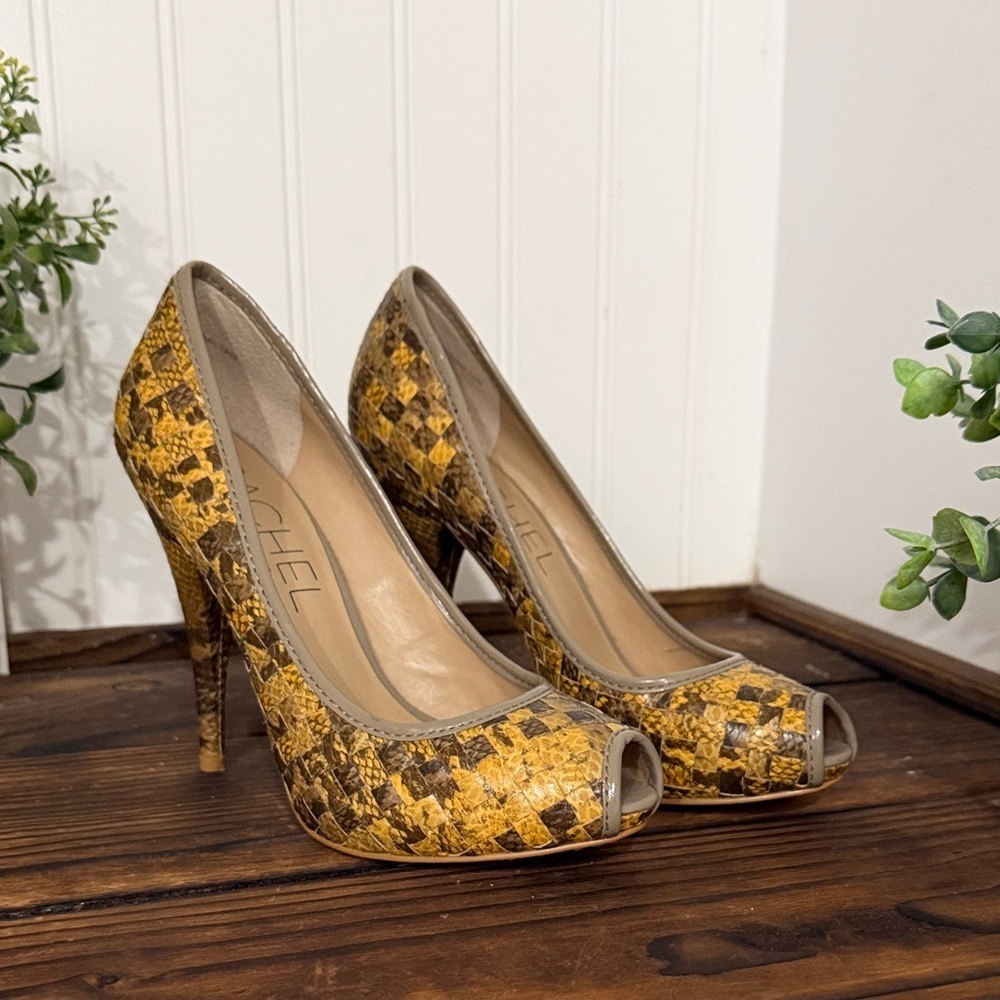 Rachel Roy Rfevonne Snakeskin Weave Peeptoe Pumps